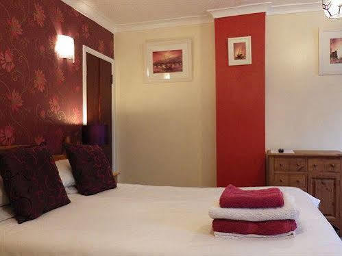 Little Harbour Guesthouse Лоо Екстер'єр фото