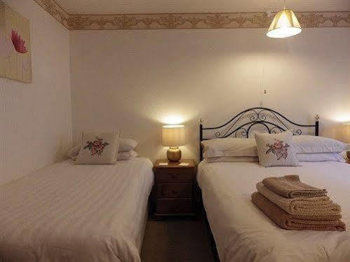 Little Harbour Guesthouse Лоо Екстер'єр фото